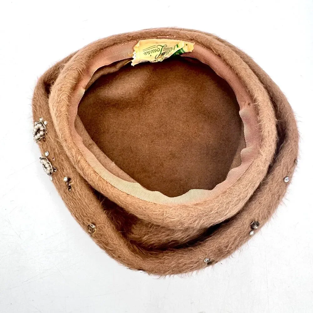 VEEDA LOUISA Tan Beige Vintage Bejeweled Beret Hat